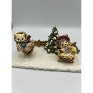 Vintage Holiday Time Ceramic Skating Pond With Kittens Magnetic Christmas